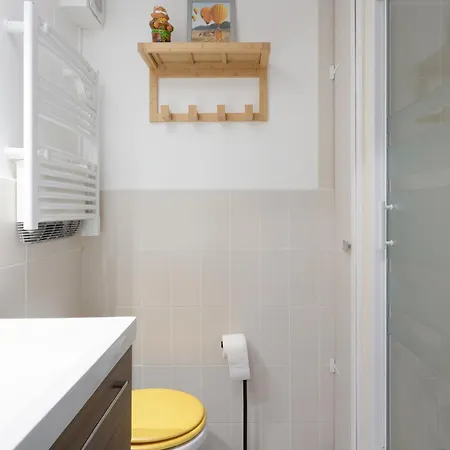 Chez Helene - Deux Pieces Climatise Avec Parking Prive Apartman La Grande-Motte