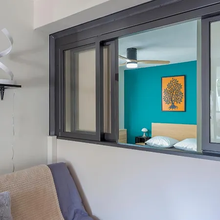 Apartment Chez Helene - Deux Pieces Climatise Avec Parking Prive